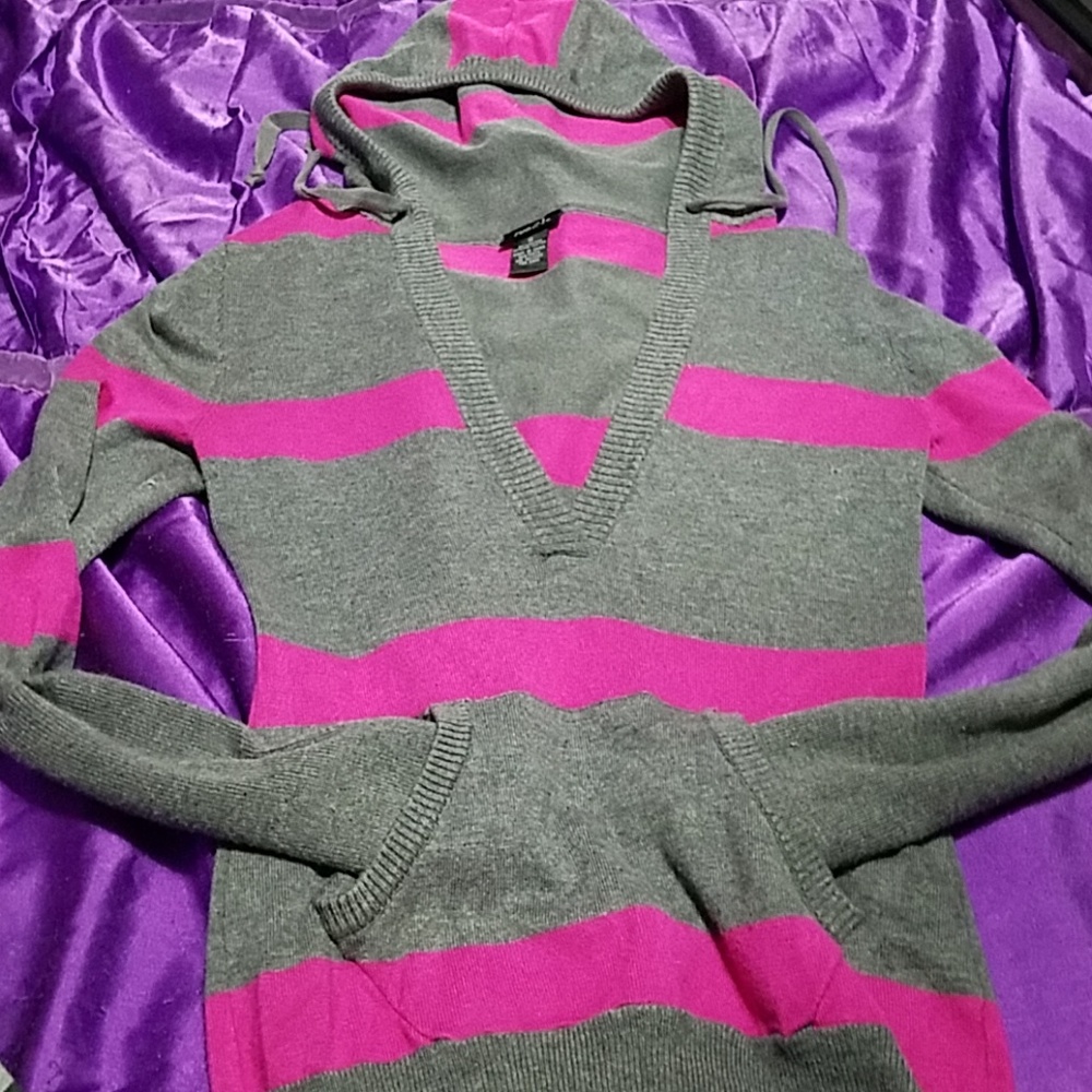 Striped Sweater Bundle - Picture 2 of 4